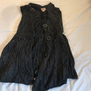 Women’s sweater vest